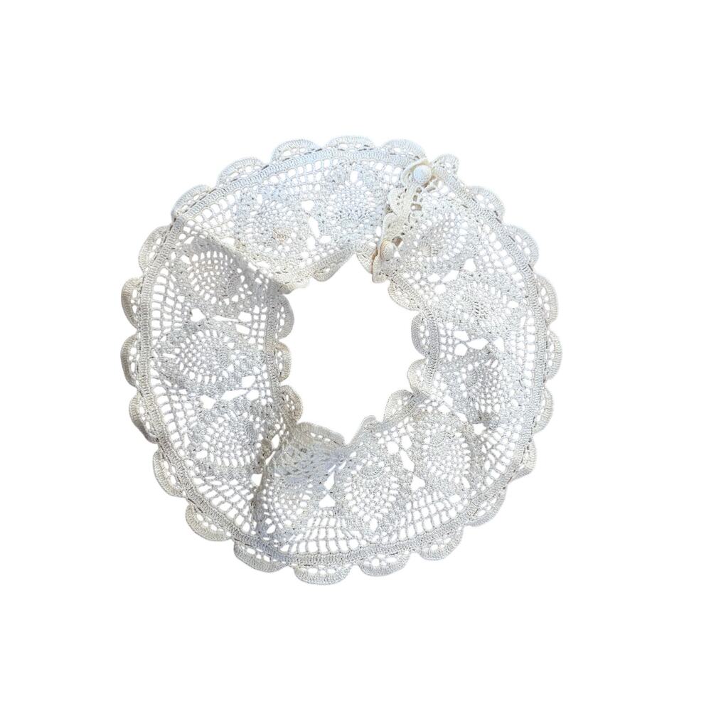 Vintage Peking Handicrafts Inc Hand Made Collar Accessory Lace Button Closure